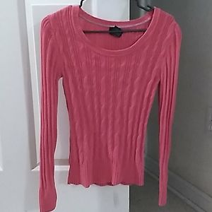 Dusty pink sweater. Size small. Faded Glory